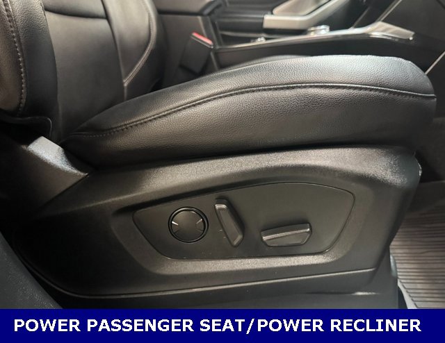 Used 2023 Ford Explorer Limited w/ Limited Technology Package image 29