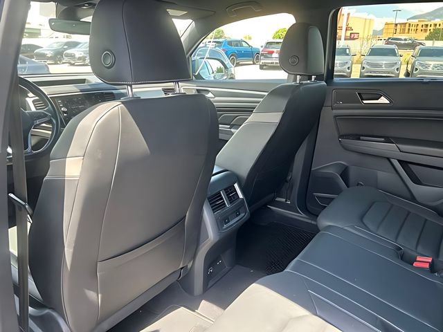 Used 2020 Volkswagen Atlas Cross Sport SEL Premium AWD/4WD image 20