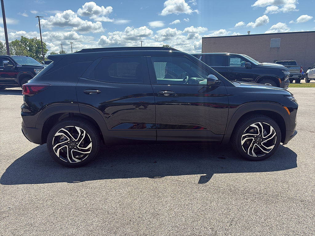 New 2026 Chevrolet TrailBlazer RS w/ Convenience Package AWD/4WD image 6