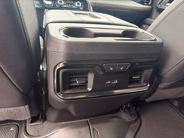 Used 2022 GMC Sierra 1500 AT4 w/ AT4 Preferred Package AWD/4WD image 17