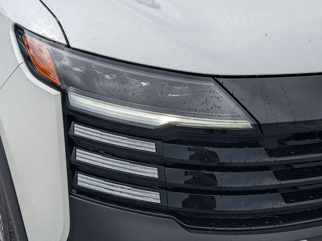 New 2026 Nissan Kicks SV image 9