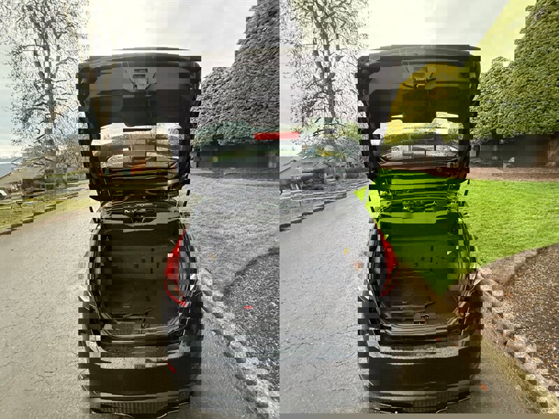 Used 2018 Ford Fiesta ST image 7