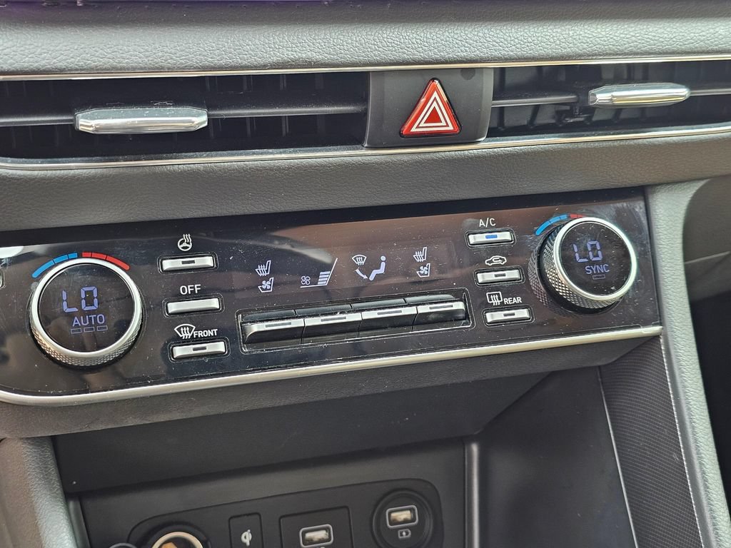 Used 2022 Hyundai Sonata Limited FWD image 28