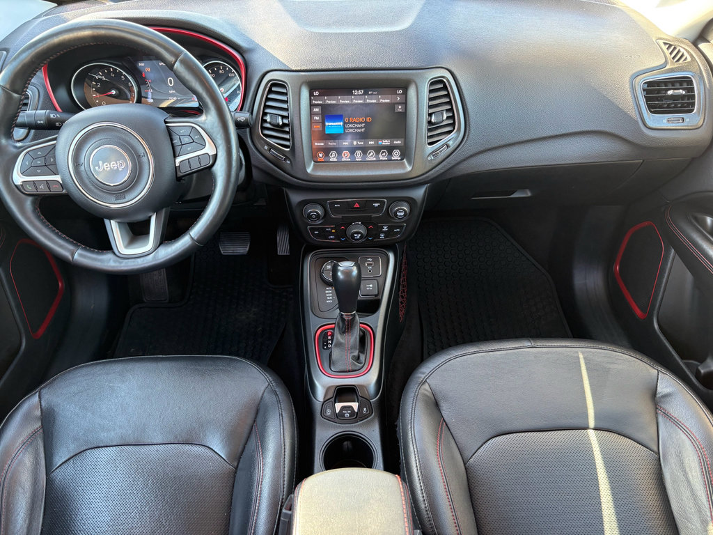 Used 2018 Jeep Compass Trailhawk w/ Leather Interior Group AWD/4WD video 2