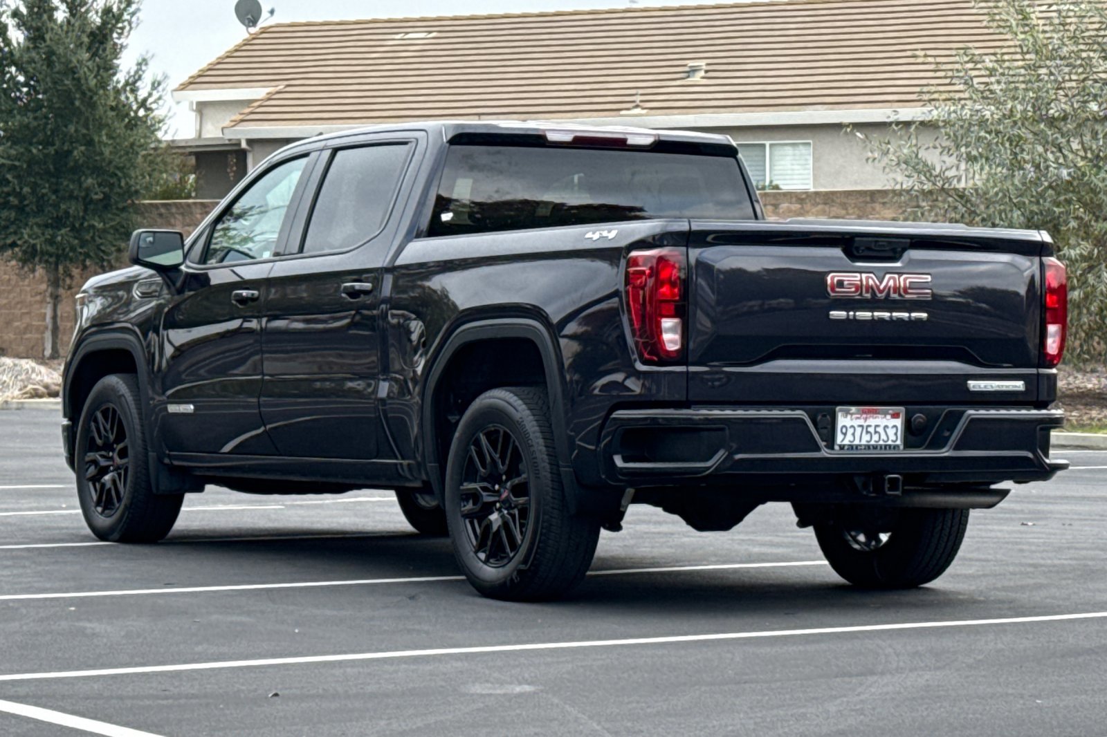 Used 2023 GMC Sierra 1500 Elevation image 7