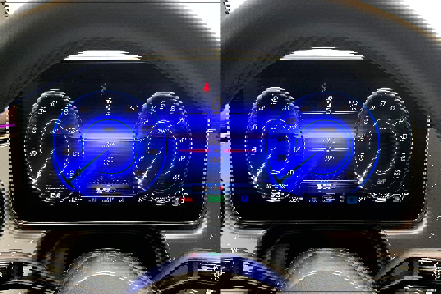 Used 2026 Mercedes-Benz EQE 320 4MATIC SUV image 23