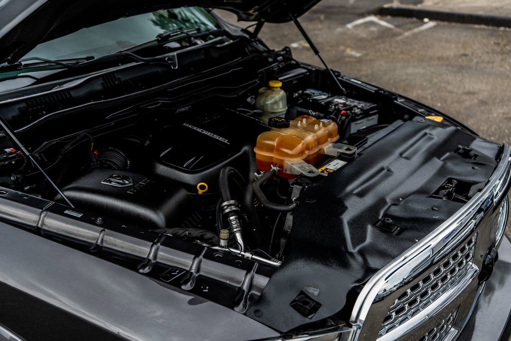 Used 2016 RAM 1500 Laramie w/ Convenience Group AWD/4WD image 45