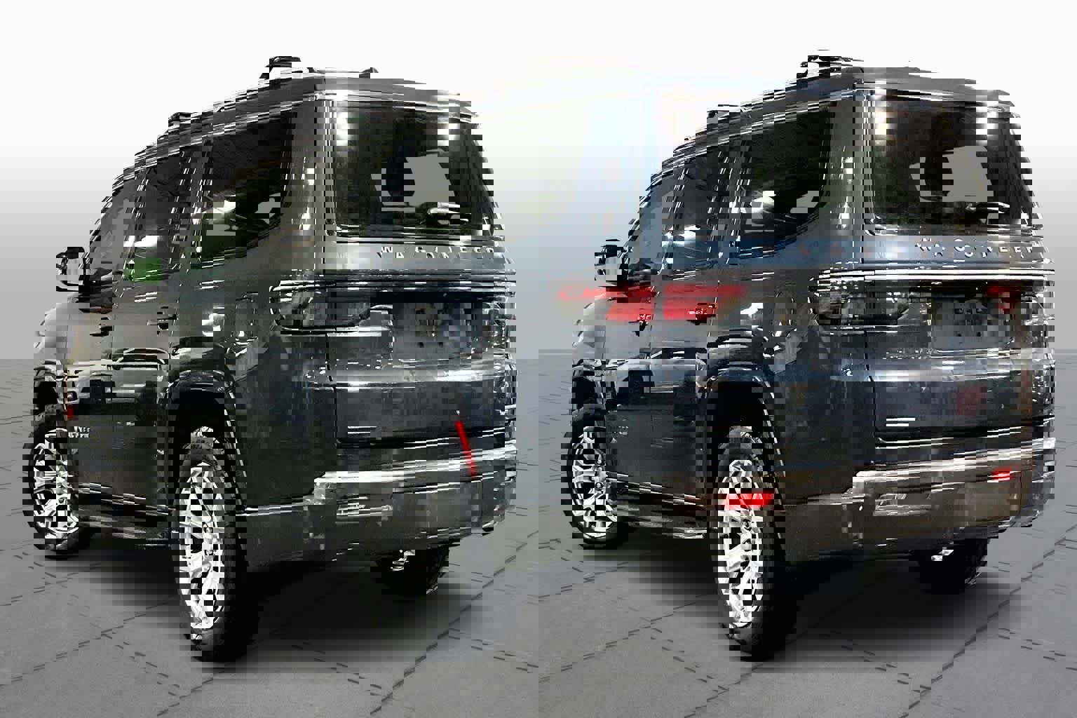 Used 2022 Jeep Wagoneer Series I w/ Premium Group I image 12