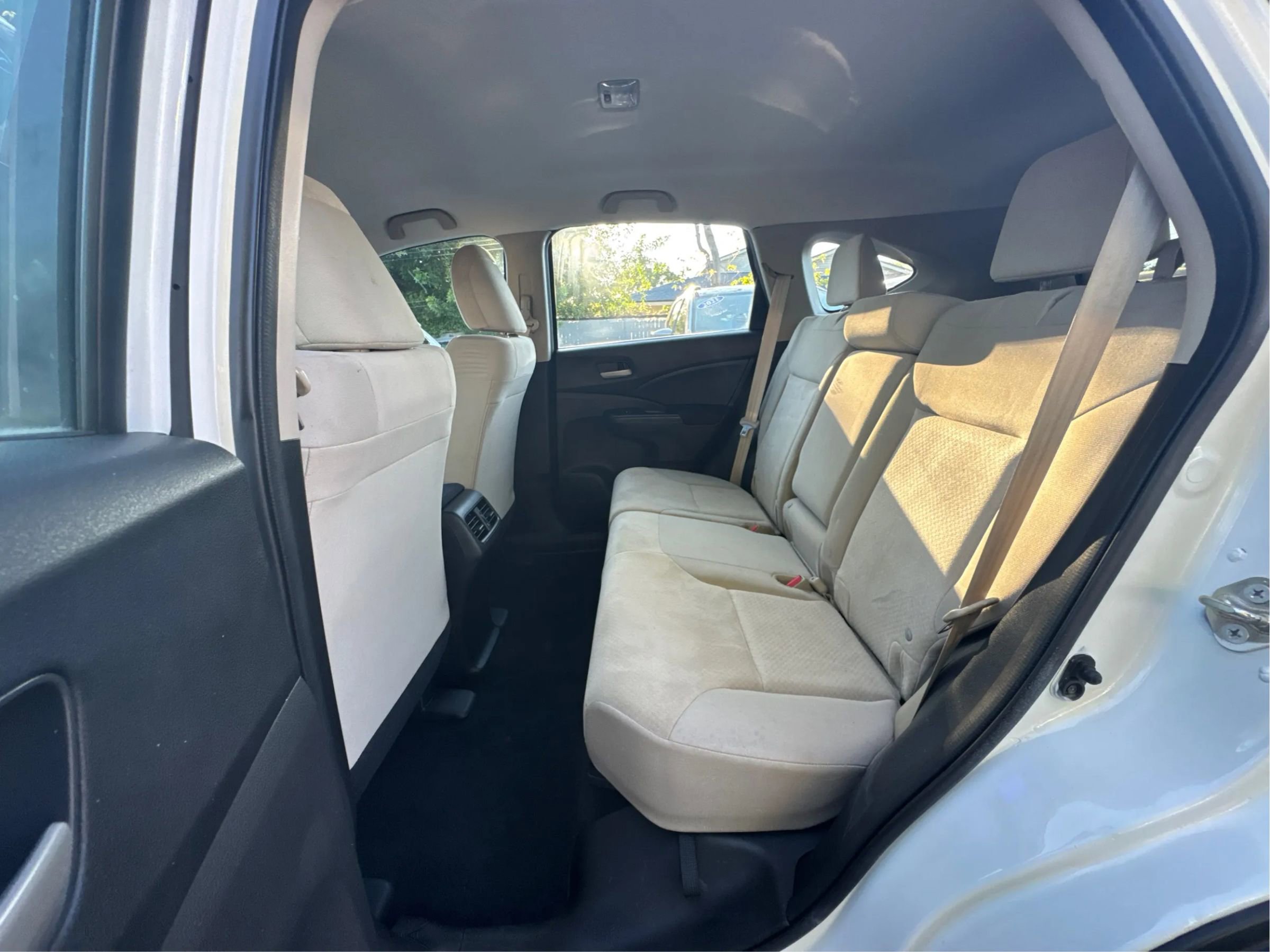 Used 2015 Honda CR-V LX image 10