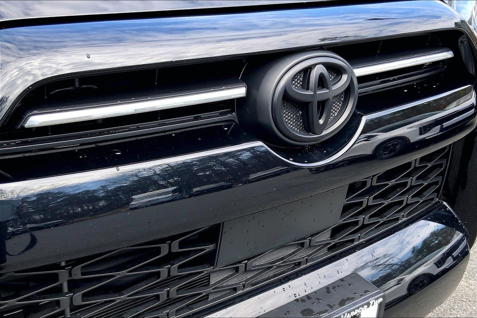 Used 2023 Toyota 4Runner SR5 Premium w/ Moonroof Package image 31