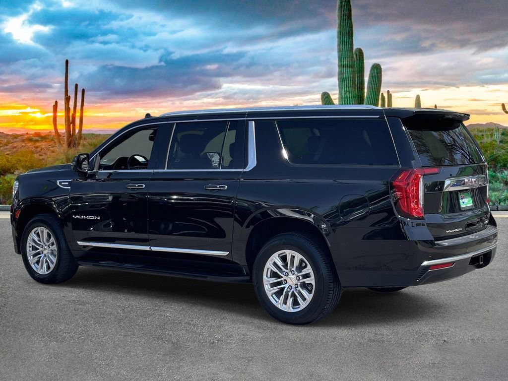 Used 2021 GMC Yukon XL SLT w/ SLT Luxury Package image 5