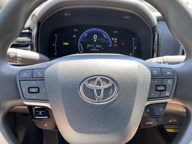 Used 2026 Toyota Camry LE FWD image 10