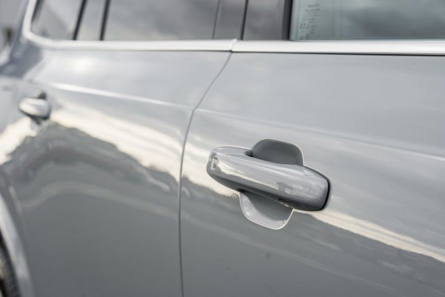 New 2026 Volvo XC90 B6 Plus w/ Protection Package Premier image 18