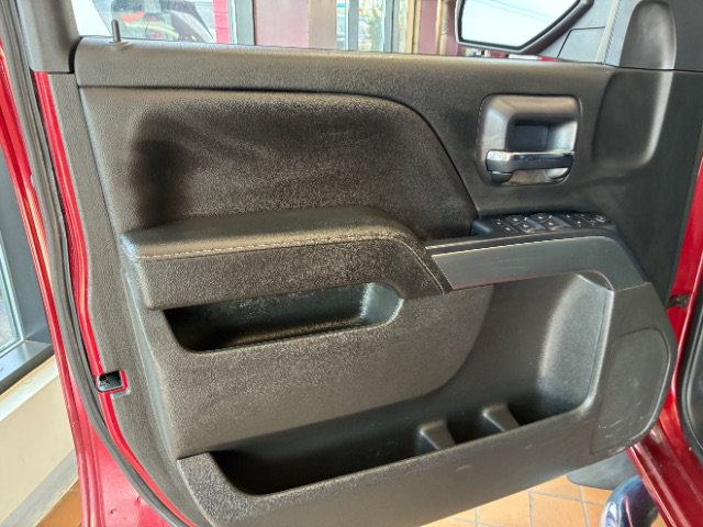 Used 2018 Chevrolet Silverado 1500 LT w/ All Star Edition AWD/4WD image 15