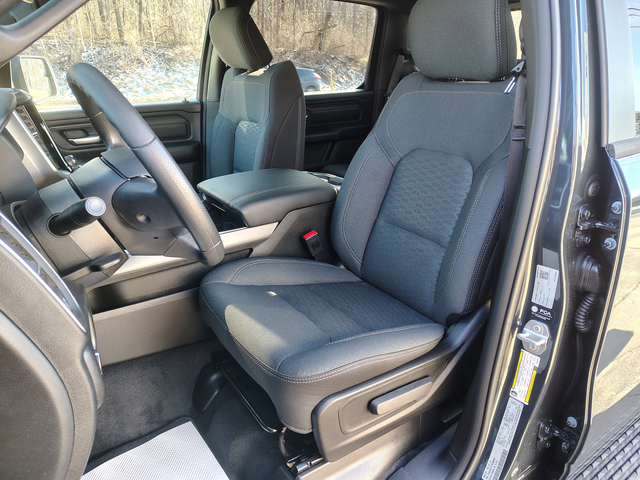 New 2026 RAM 1500 Express AWD/4WD image 14