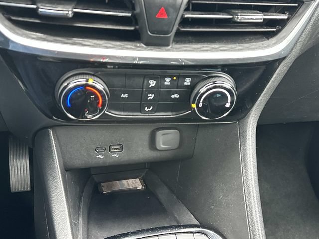 Used 2024 Buick Encore GX Sport Touring AWD/4WD image 25