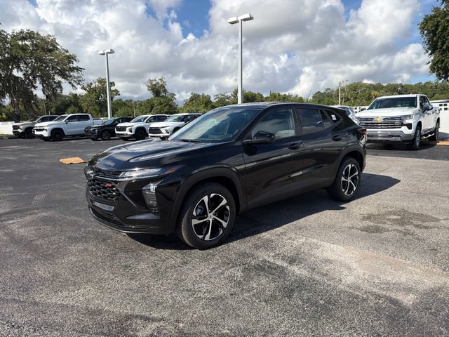 New 2026 Chevrolet Trax RS w/ Sunroof Package FWD image 2