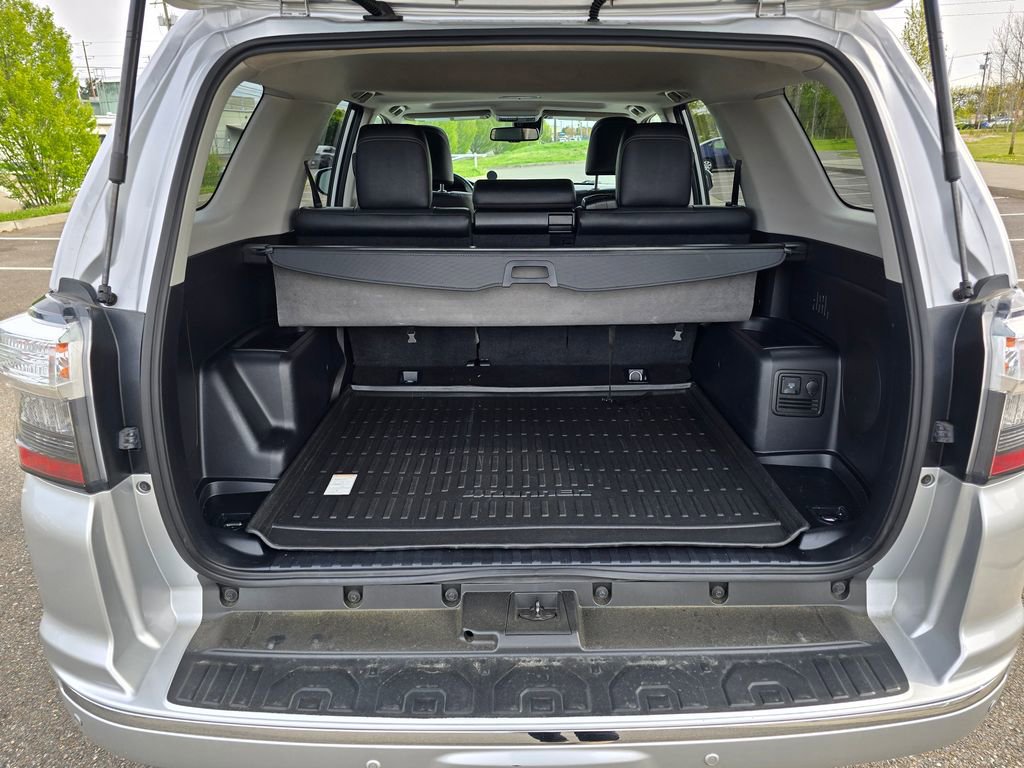 Used 2020 Toyota 4Runner Limited AWD/4WD image 17