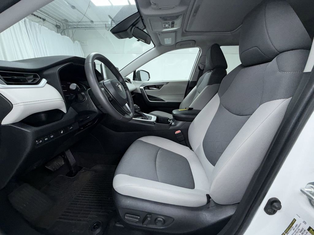 Certified 2023 Toyota RAV4 XLE w/ Convenience Package AWD/4WD image 13