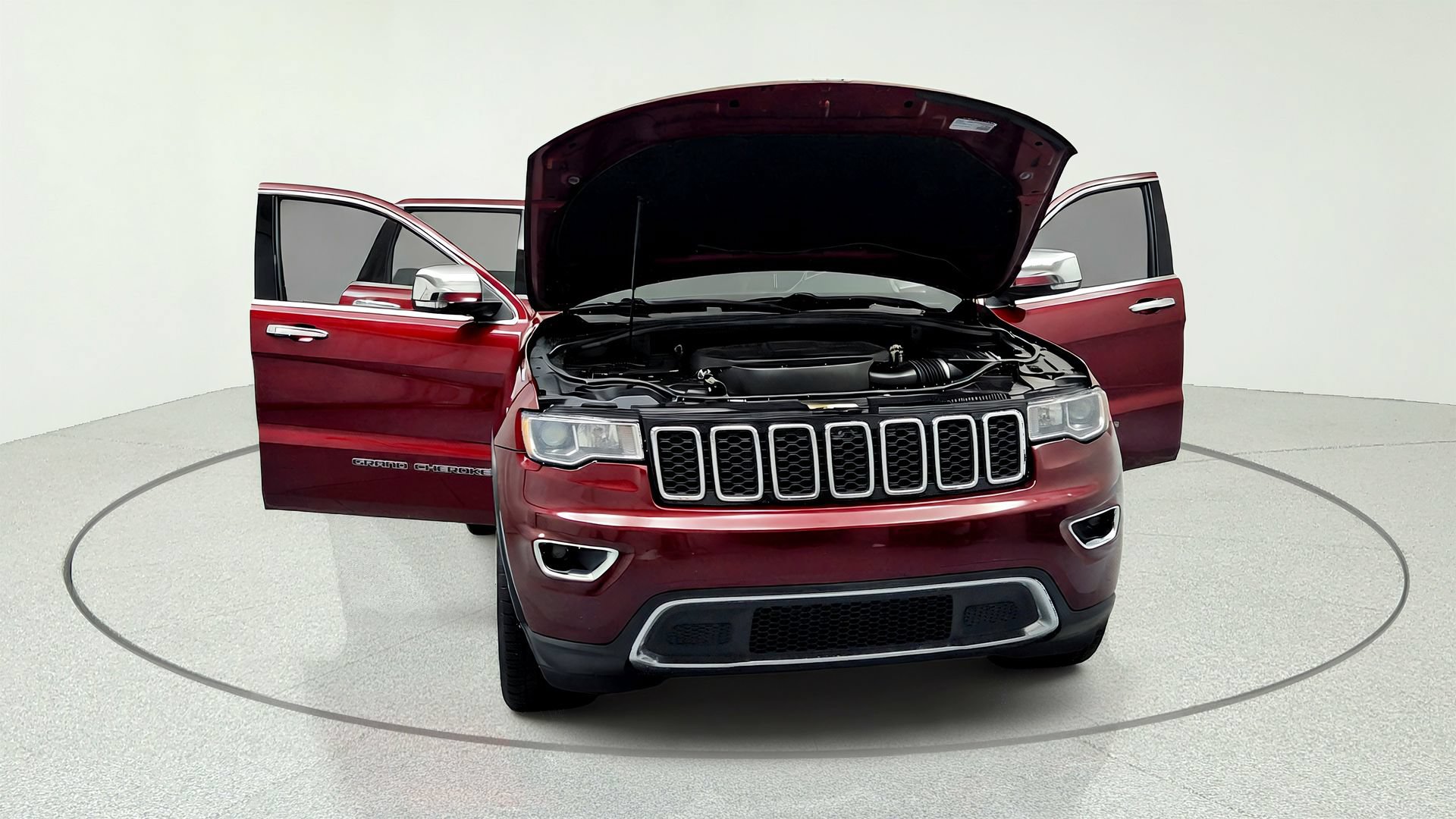 Used 2018 Jeep Grand Cherokee Limited AWD/4WD image 15