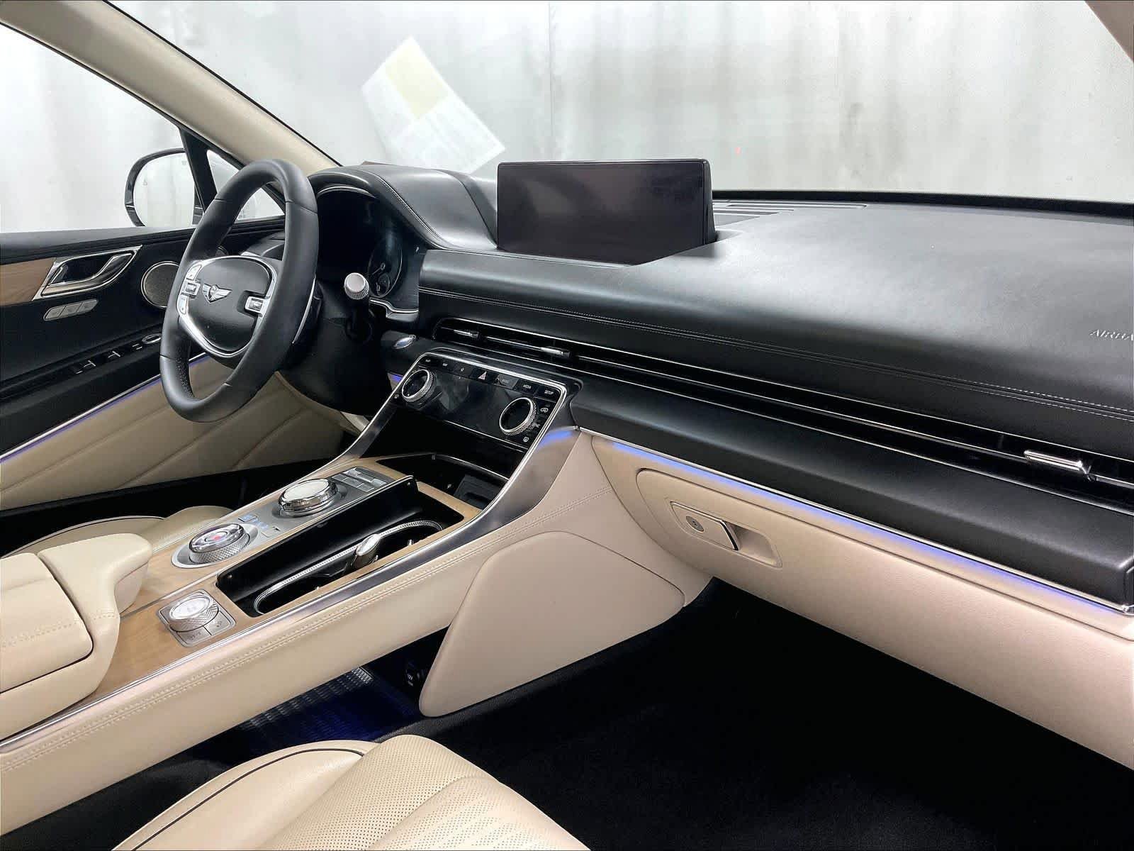 Used 2023 Genesis GV80 3.5T Advanced + AWD/4WD image 14
