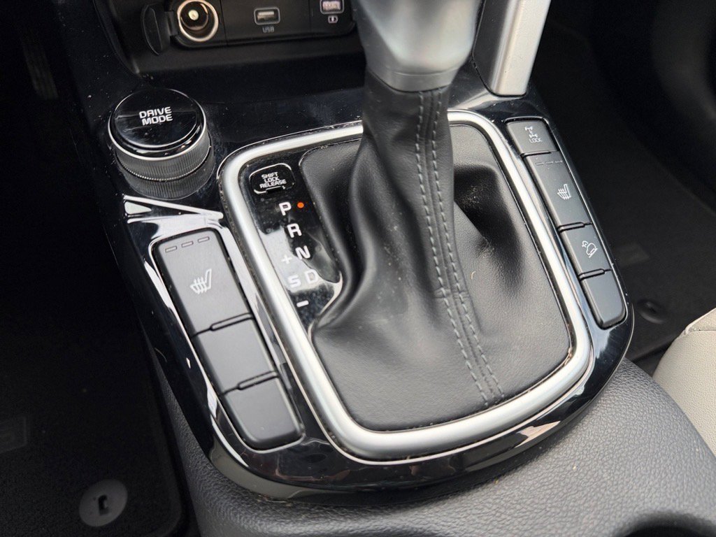 Used 2022 Kia Seltos EX image 24