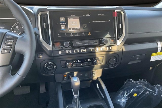 New 2026 Nissan Frontier SV w/ SV Convenience Package image 6