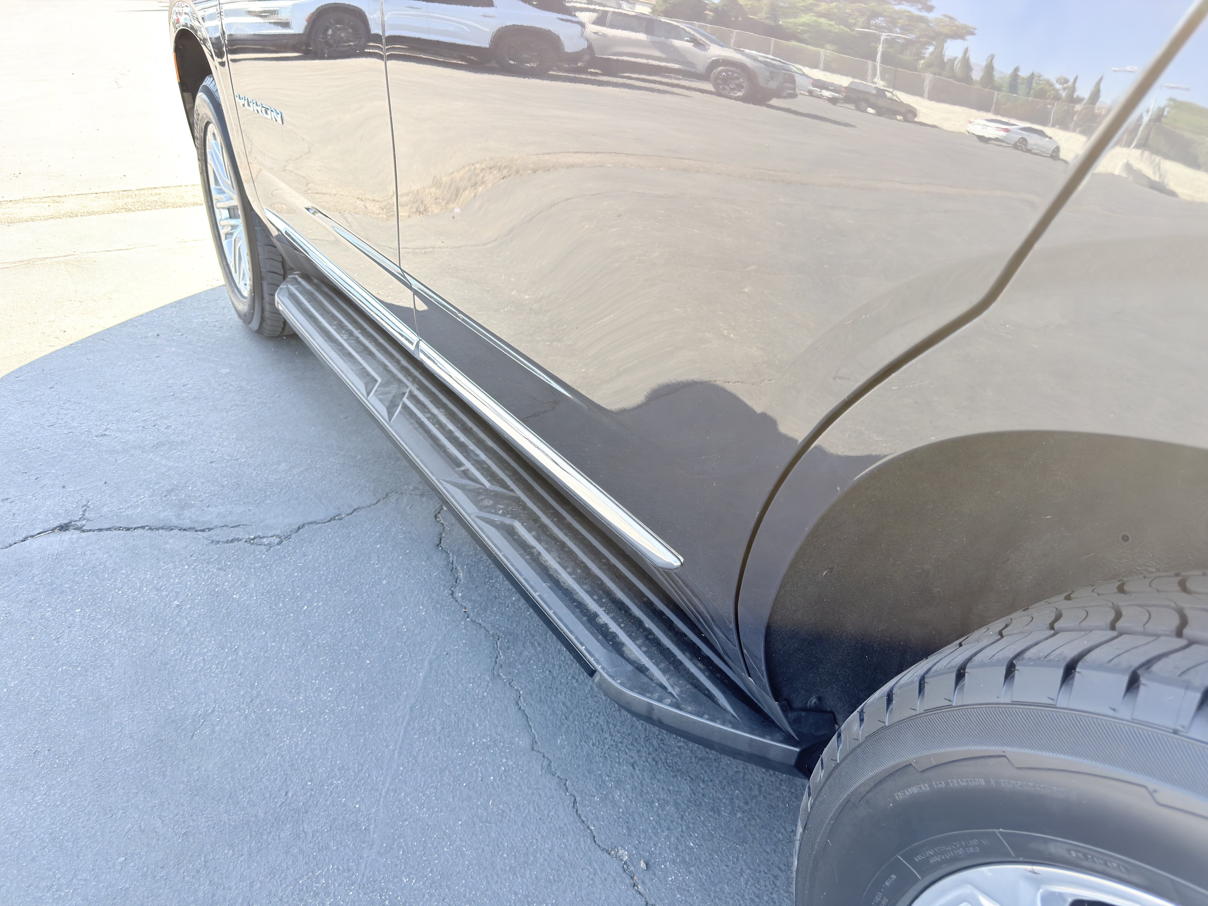 Used 2024 GMC Yukon SLT AWD/4WD image 41