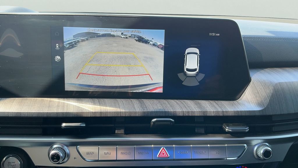 Used 2024 Kia Telluride EX w/ EX Captain's Chair Package image 27