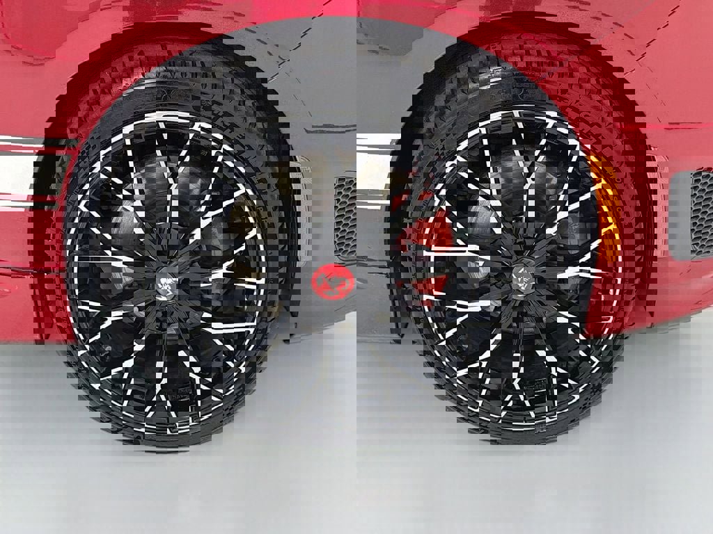 Used 2012 FIAT 500 Abarth w/ Safety & Convenience Pkg image 32