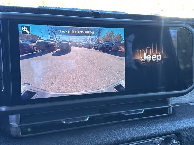 New 2026 Jeep Gladiator Sport AWD/4WD image 31