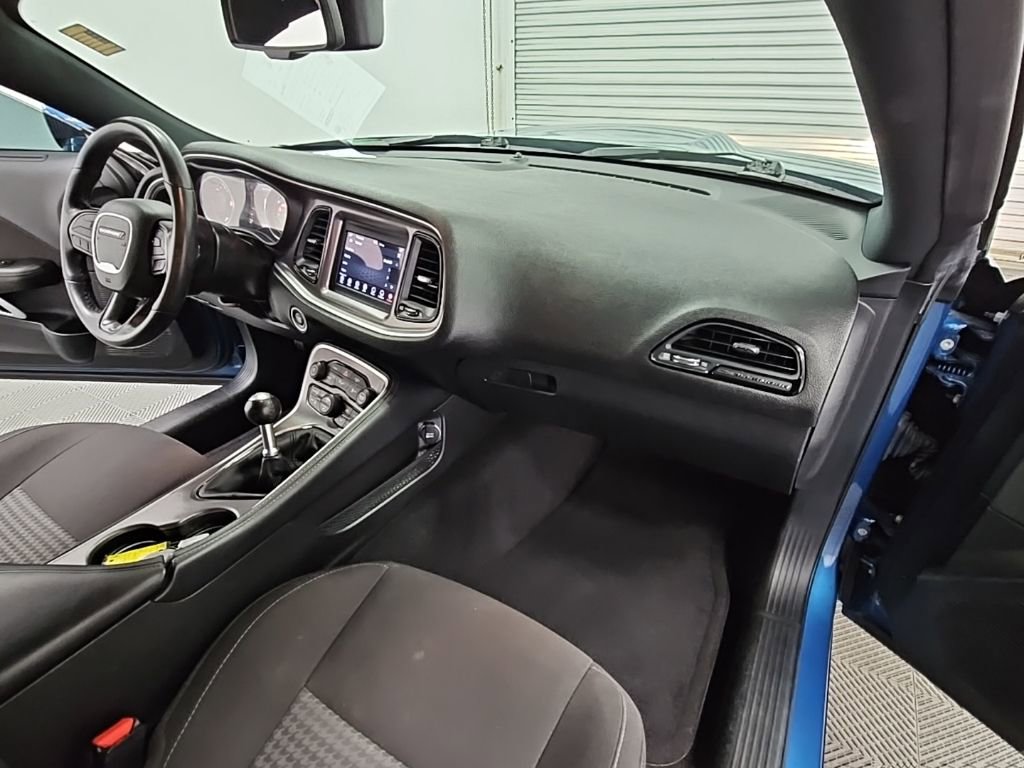 Used 2022 Dodge Challenger R/T image 34