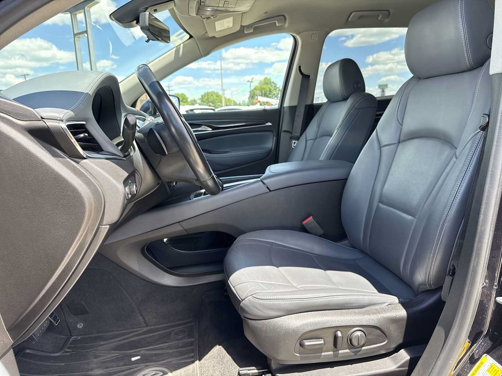 Used 2020 Buick Enclave Essence w/ Trailering Package, 5000 lbs. FWD image 19