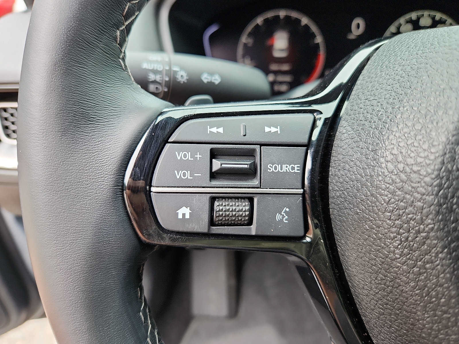 Certified 2025 Honda Civic Sport image 22