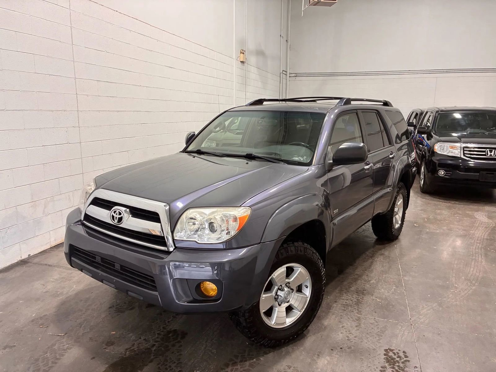 Used 2006 Toyota 4Runner Sport RWD image 3