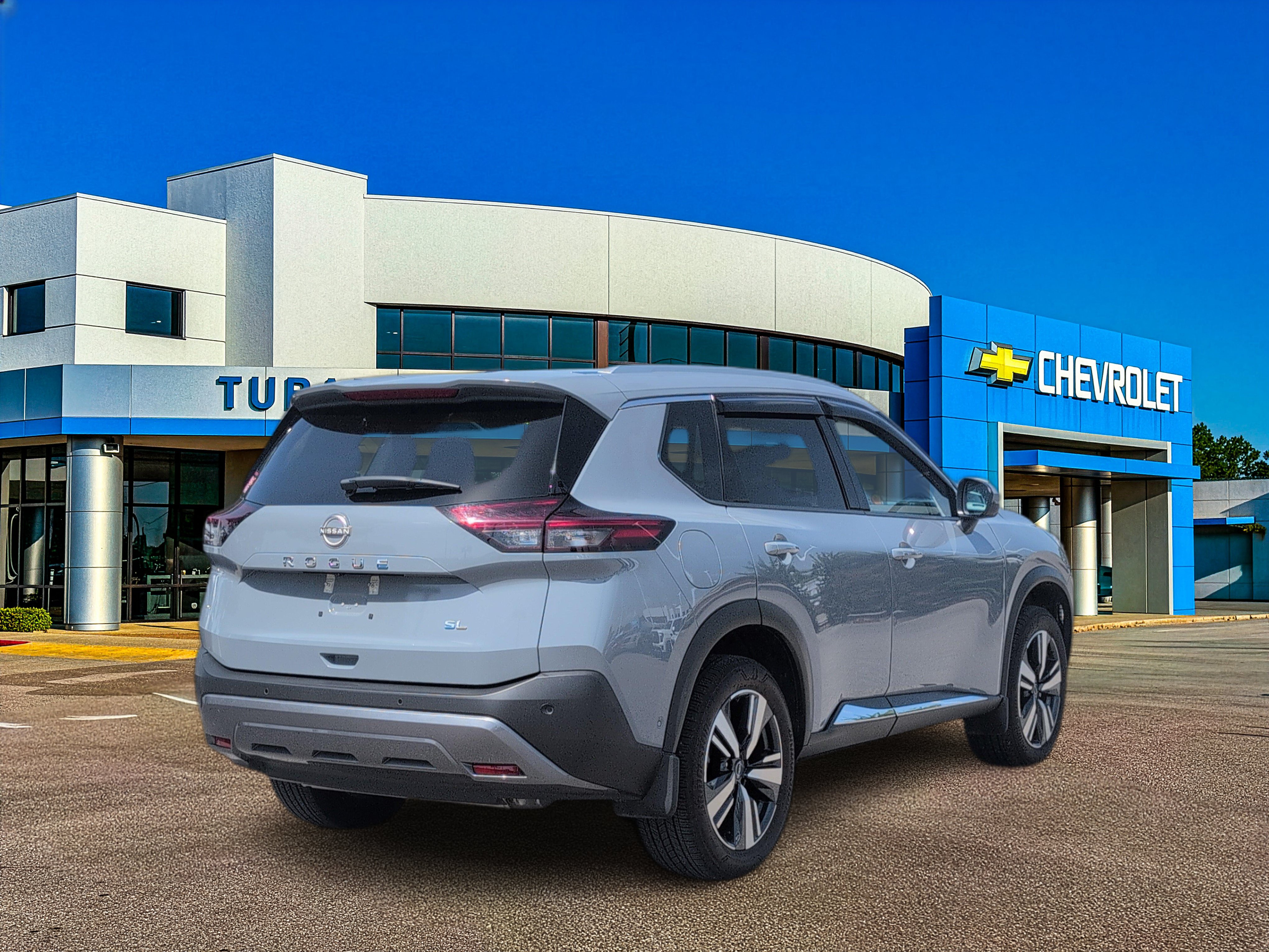 Used 2023 Nissan Rogue SL w/ SL Premium Package FWD image 7