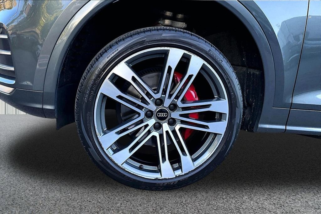 Used 2018 Audi SQ5 Premium Plus AWD/4WD image 34