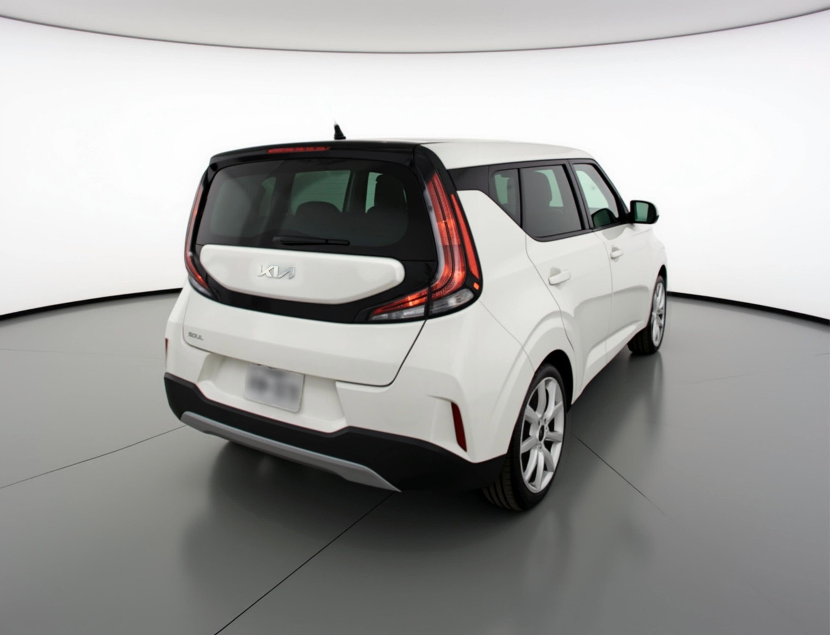 Used 2025 Kia Soul LX w/ LX Technology Package image 9