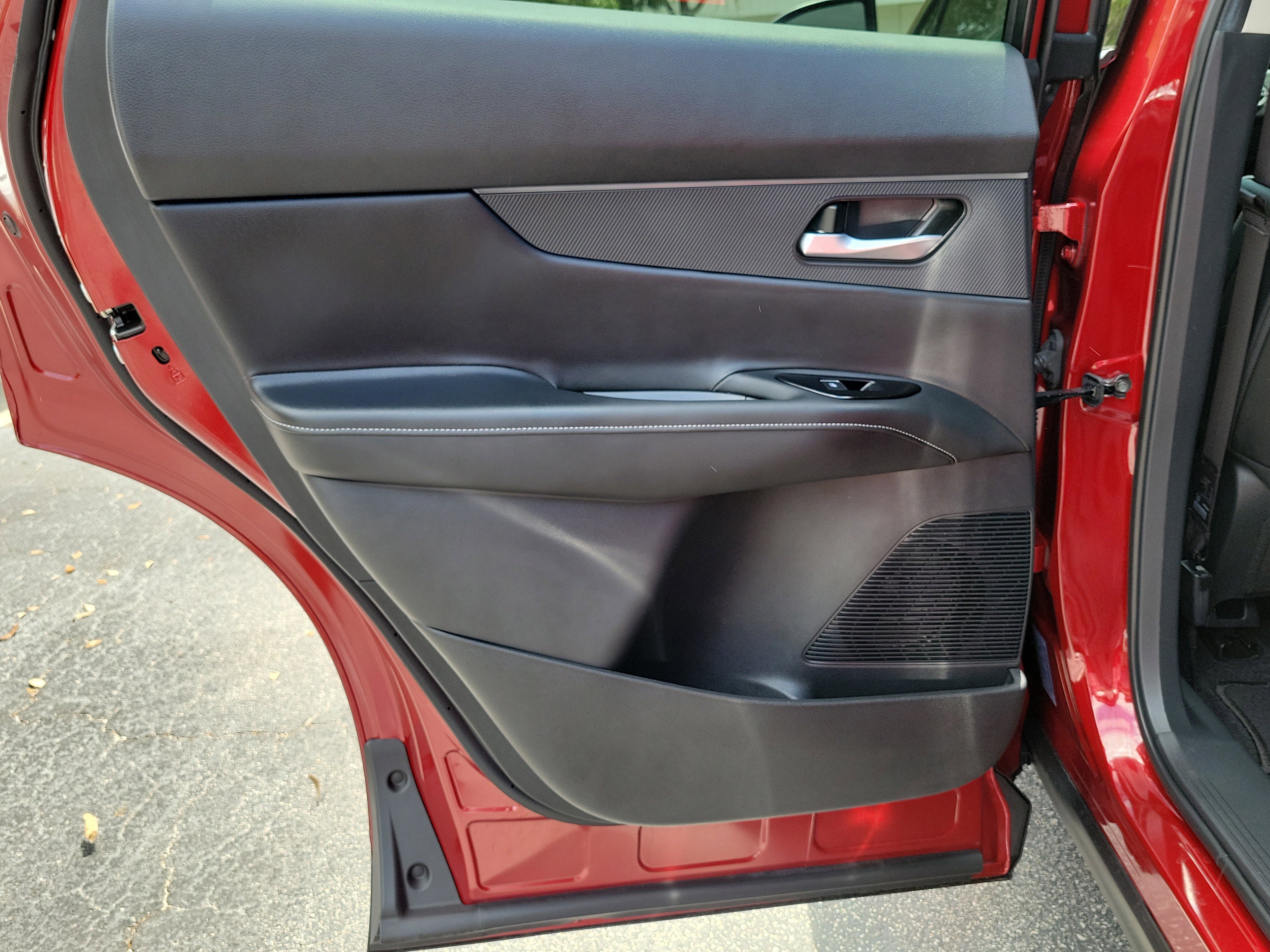 Certified 2025 Nissan Murano SV AWD/4WD image 11