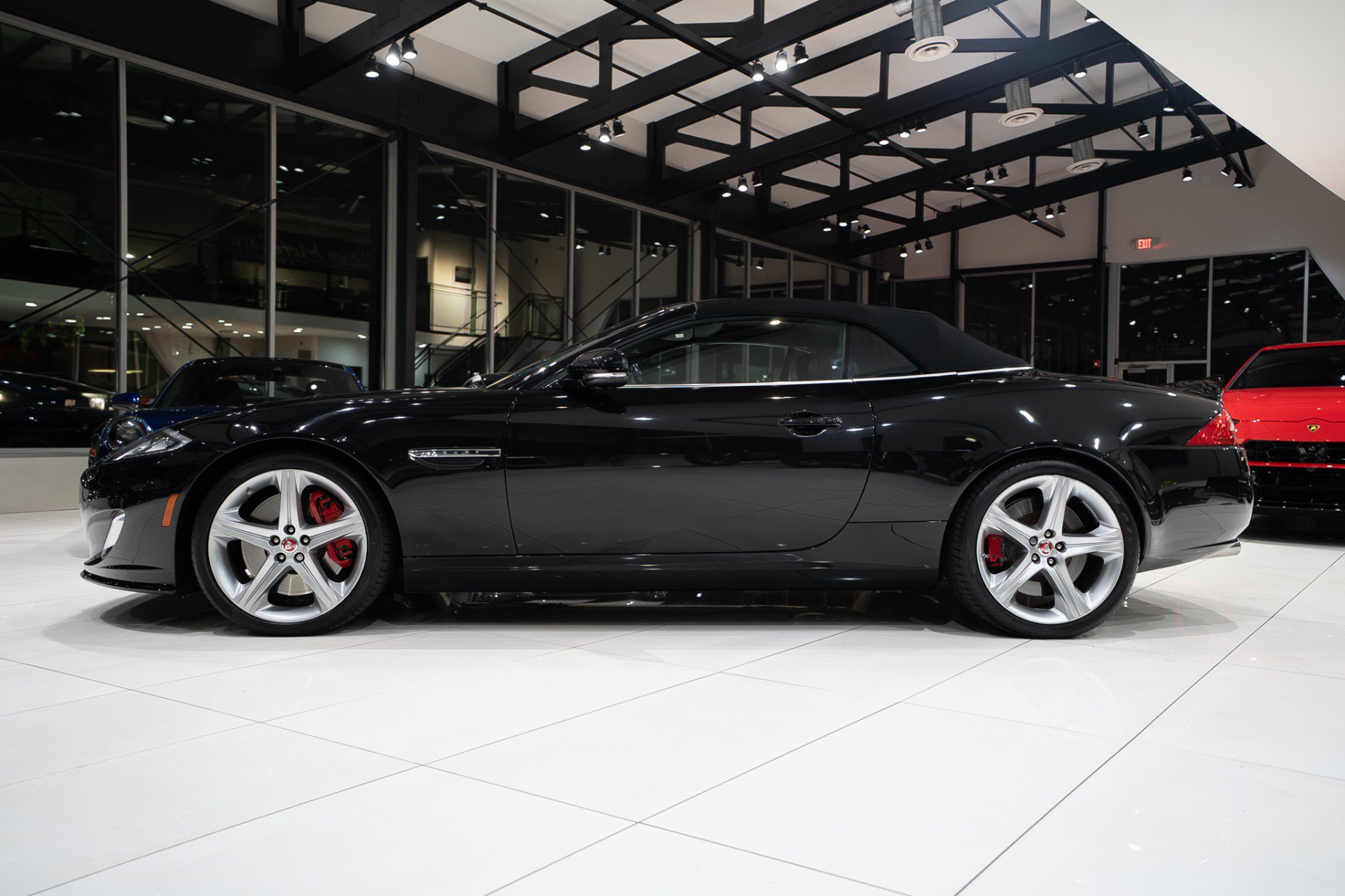 Used 2015 Jaguar XKR R RWD image 39