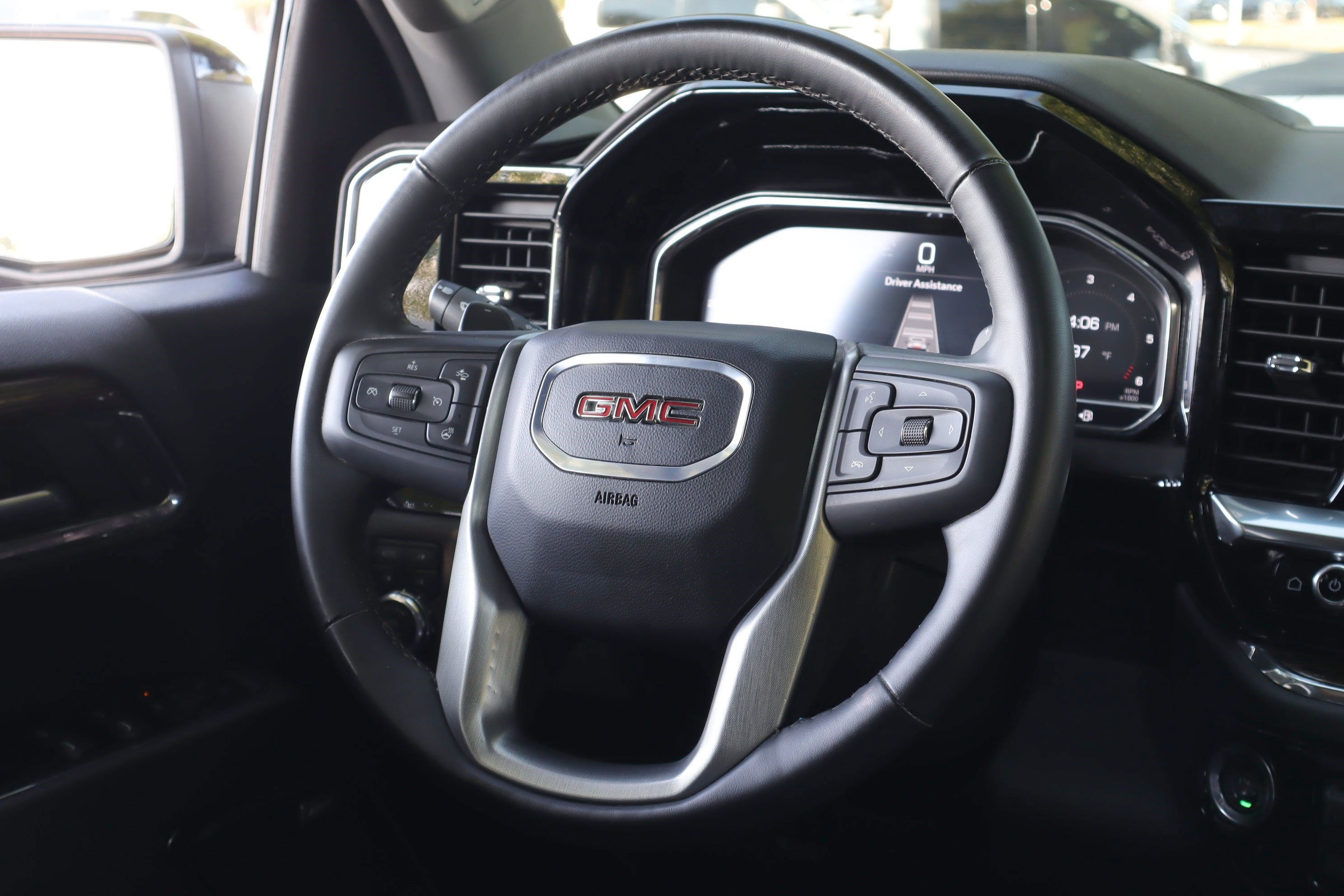 Used 2024 GMC Sierra 1500 Elevation w/ Elevation Premium Package AWD/4WD image 19