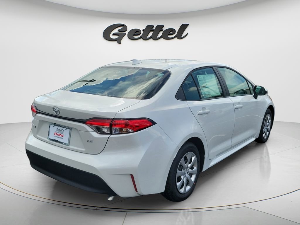 New 2026 Toyota Corolla LE FWD image 5