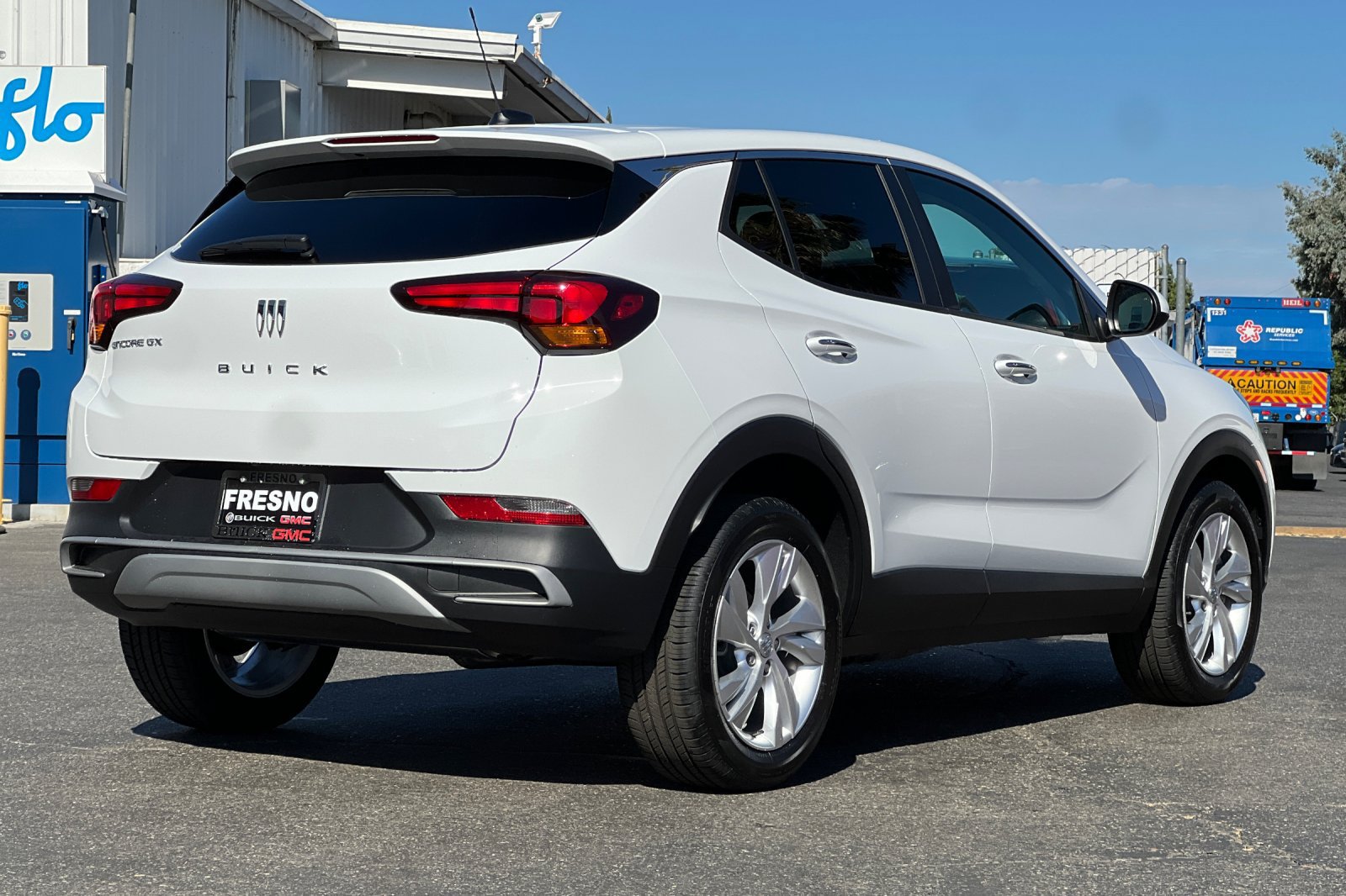 New 2026 Buick Encore GX Preferred w/ Comfort Package FWD image 4