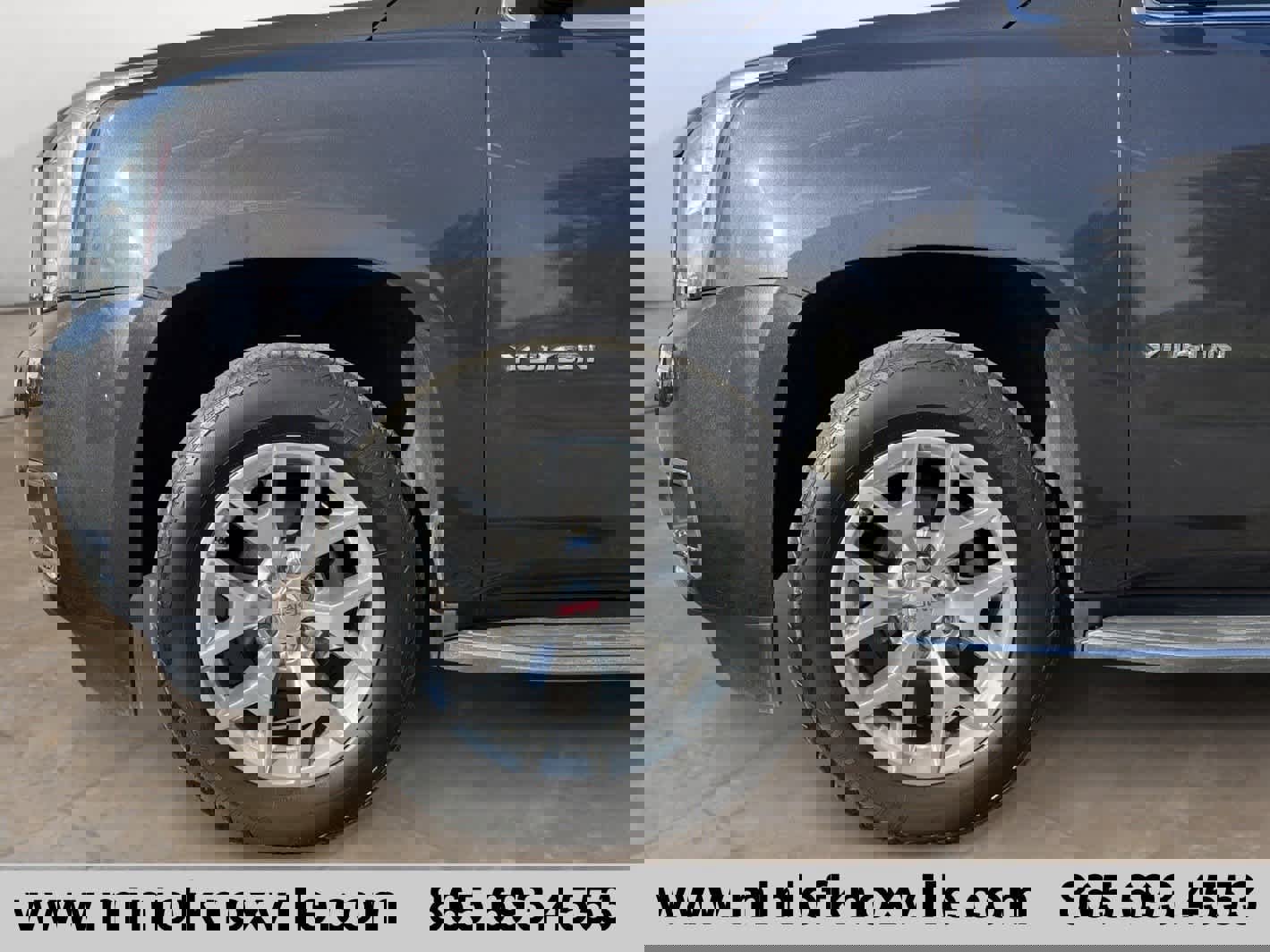 Used 2018 GMC Yukon SLT w/ Open Road Package image 9