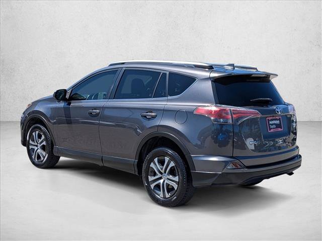 Used 2017 Toyota RAV4 LE FWD image 8
