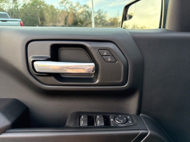 New 2026 Chevrolet Silverado 1500 Custom image 18