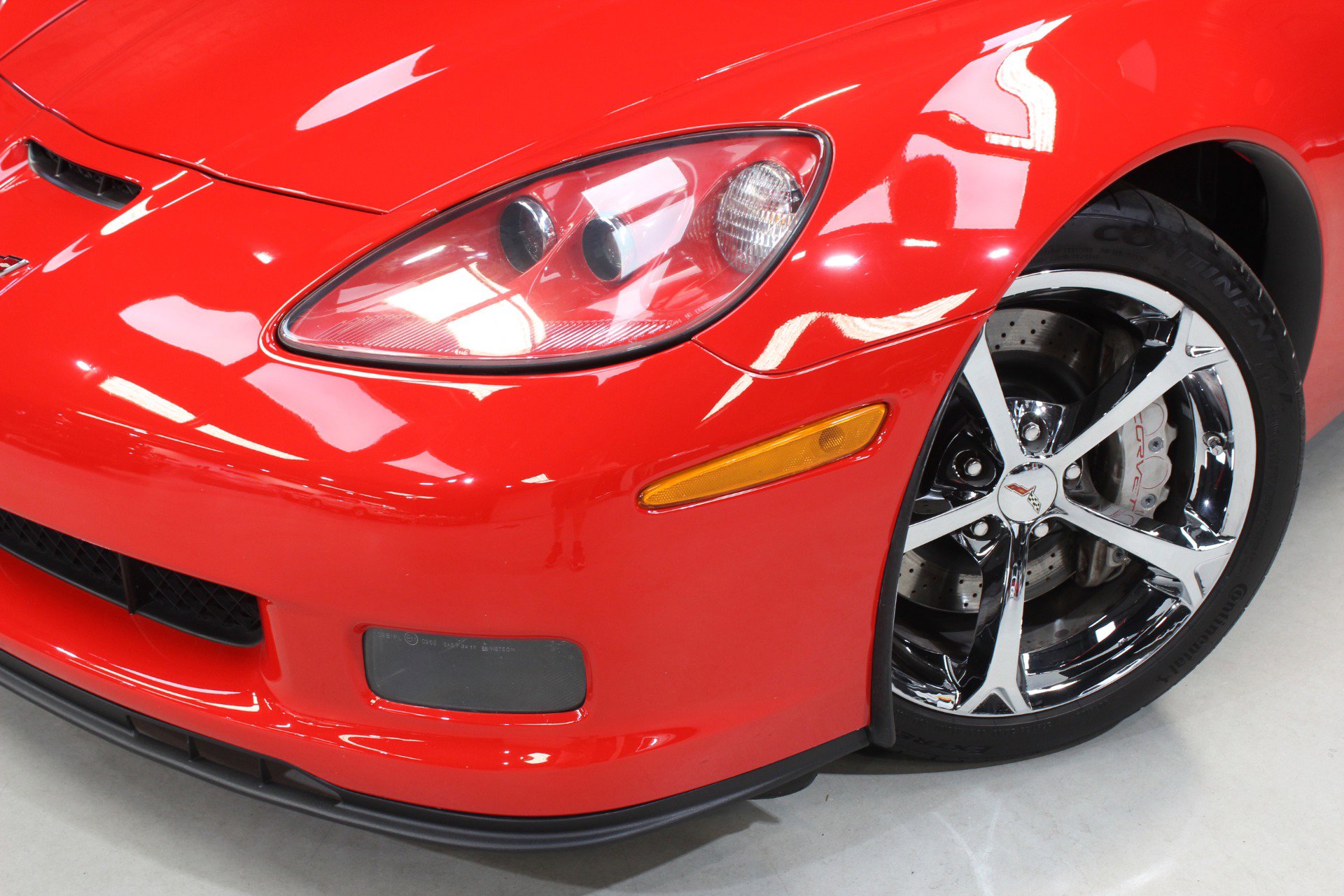 Used 2013 Chevrolet Corvette Grand Sport w/ 2LT Preferred Equipment Group image 8