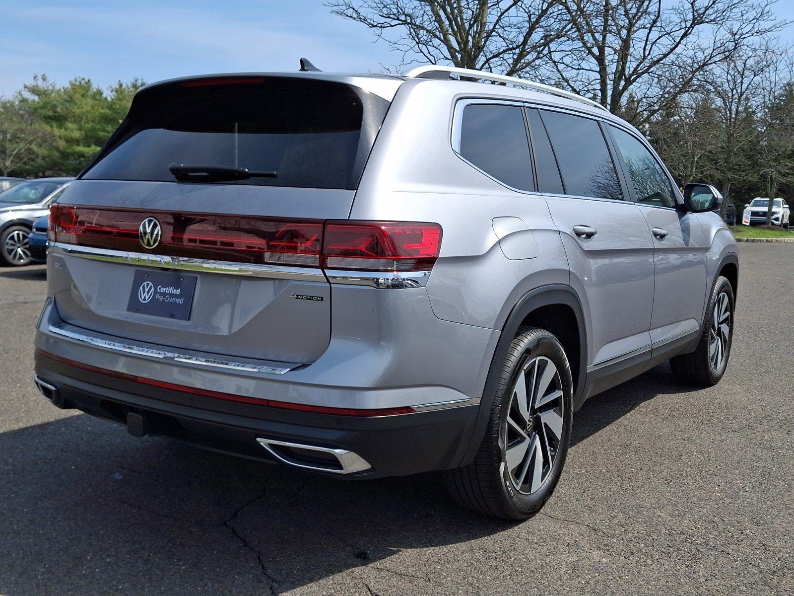 Certified 2024 Volkswagen Atlas SEL AWD/4WD image 6