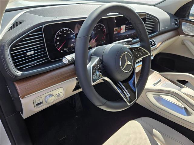 Certified 2026 Mercedes-Benz GLS 450 4MATIC image 3