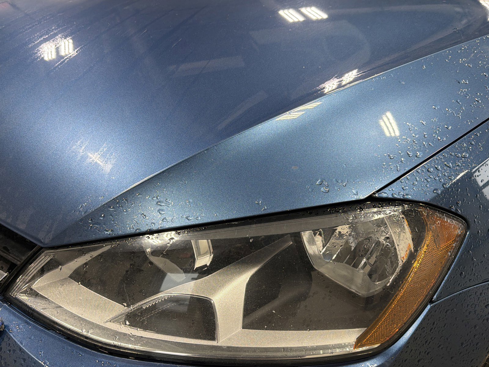 Used 2016 Volkswagen Golf SE image 3